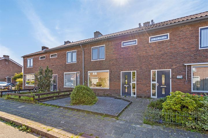 Bekijk foto 1 van Tuinfluiterstraat 7