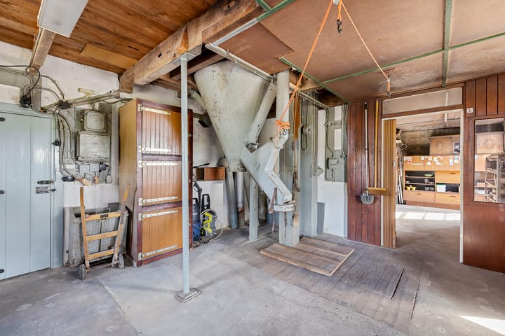 Photo 28 of Loosterweg 2