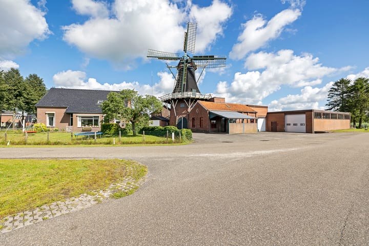 Photo 39 of Loosterweg 2