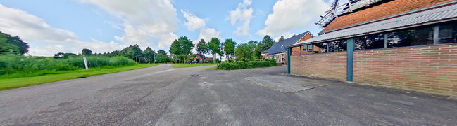 Bekijk 360° foto van Erf met bijgebouwen van Loosterweg 2