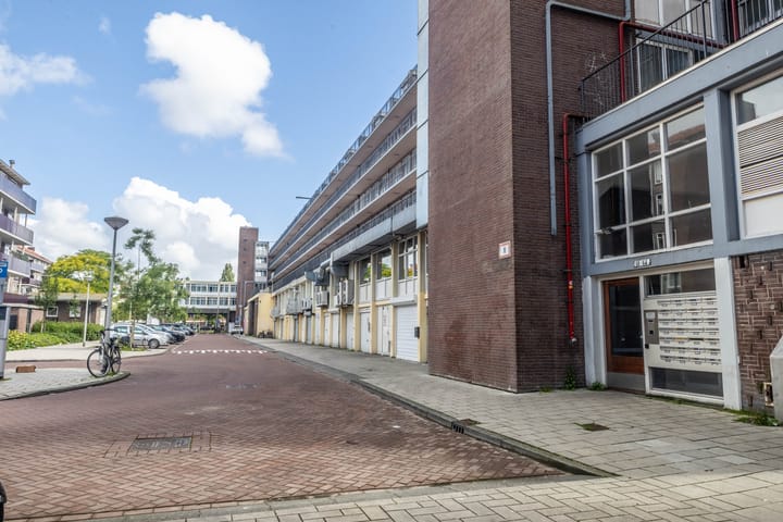 Foto 4 van Cornelis van Vollenhovenstraat 38