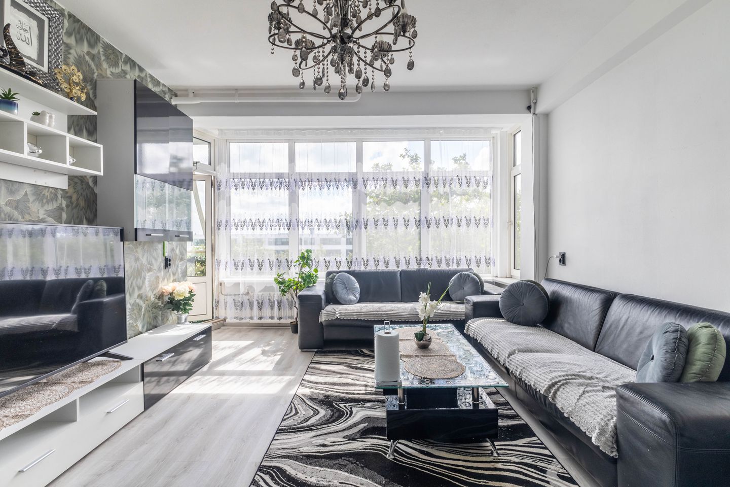 Foto 10 van Cornelis van Vollenhovenstraat 38