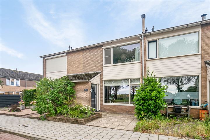 Bekijk foto 31 van Esdoornstraat 69