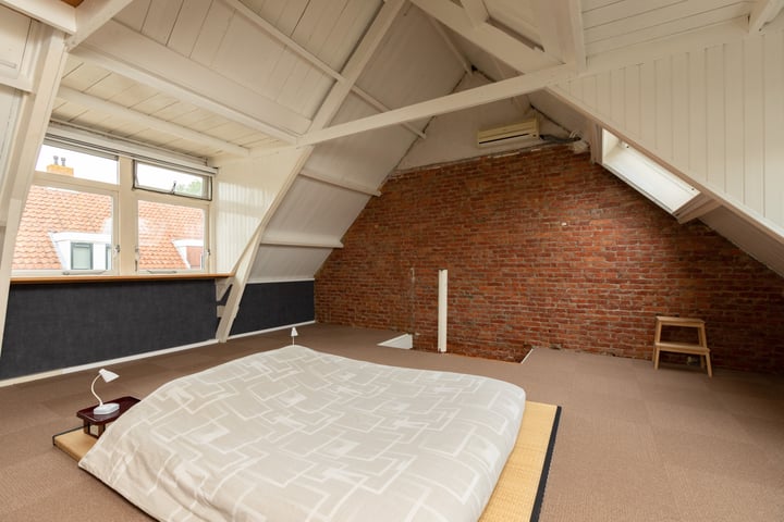 View photo 18 of Hid Herostraat 41