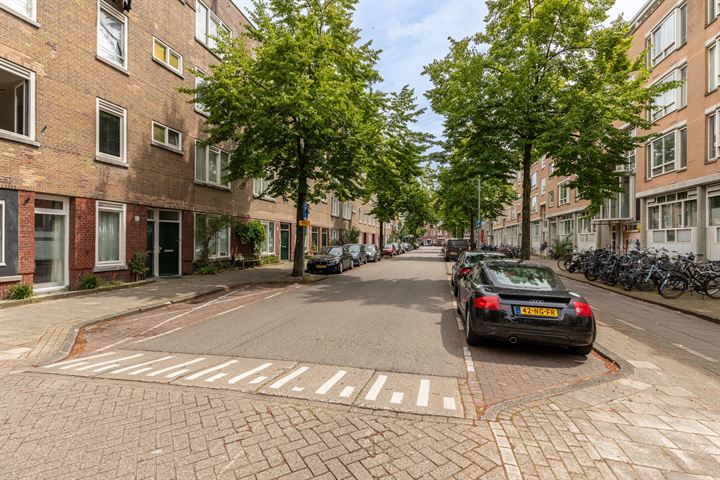 Bekijk foto 38 van Lutmastraat 39-3