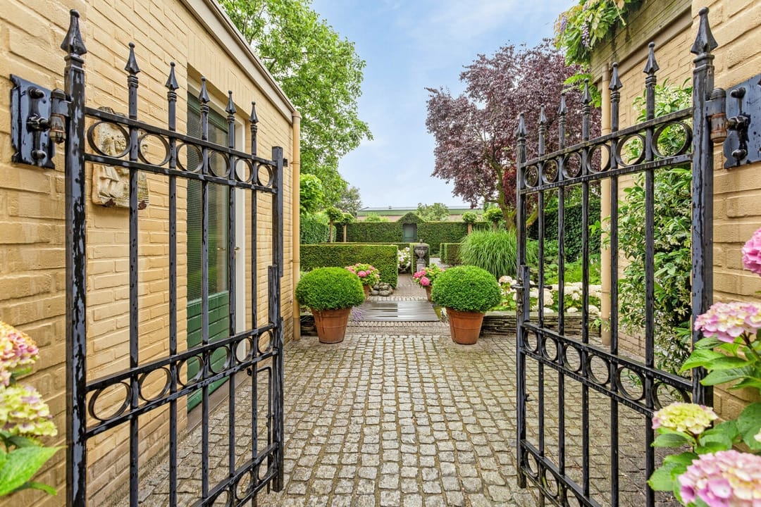 Foto 1 van Schoolstraat 51