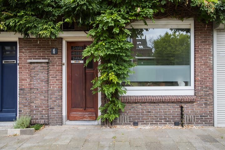 Photo 3 of Priokstraat 1