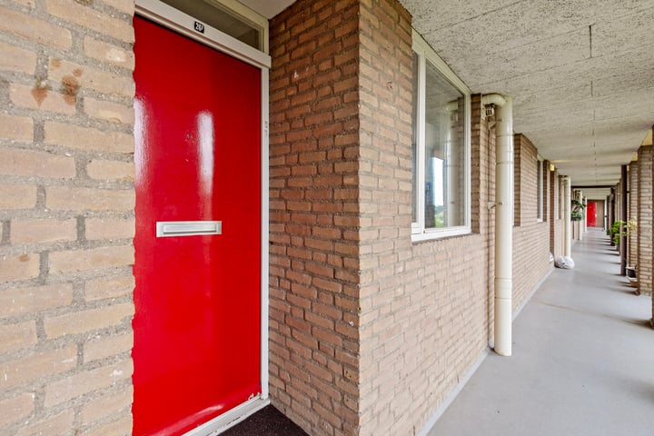 Bekijk foto 3 van Ringweg-Randenbroek 26-F