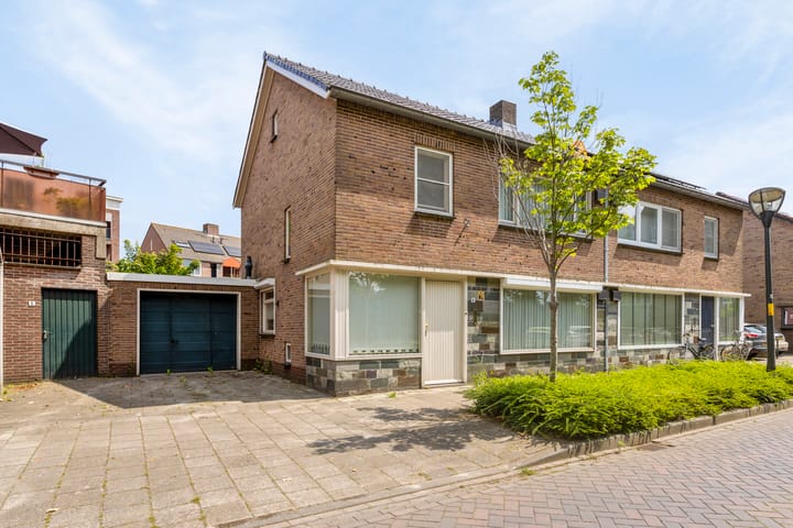 Minderbroedersstraat 6