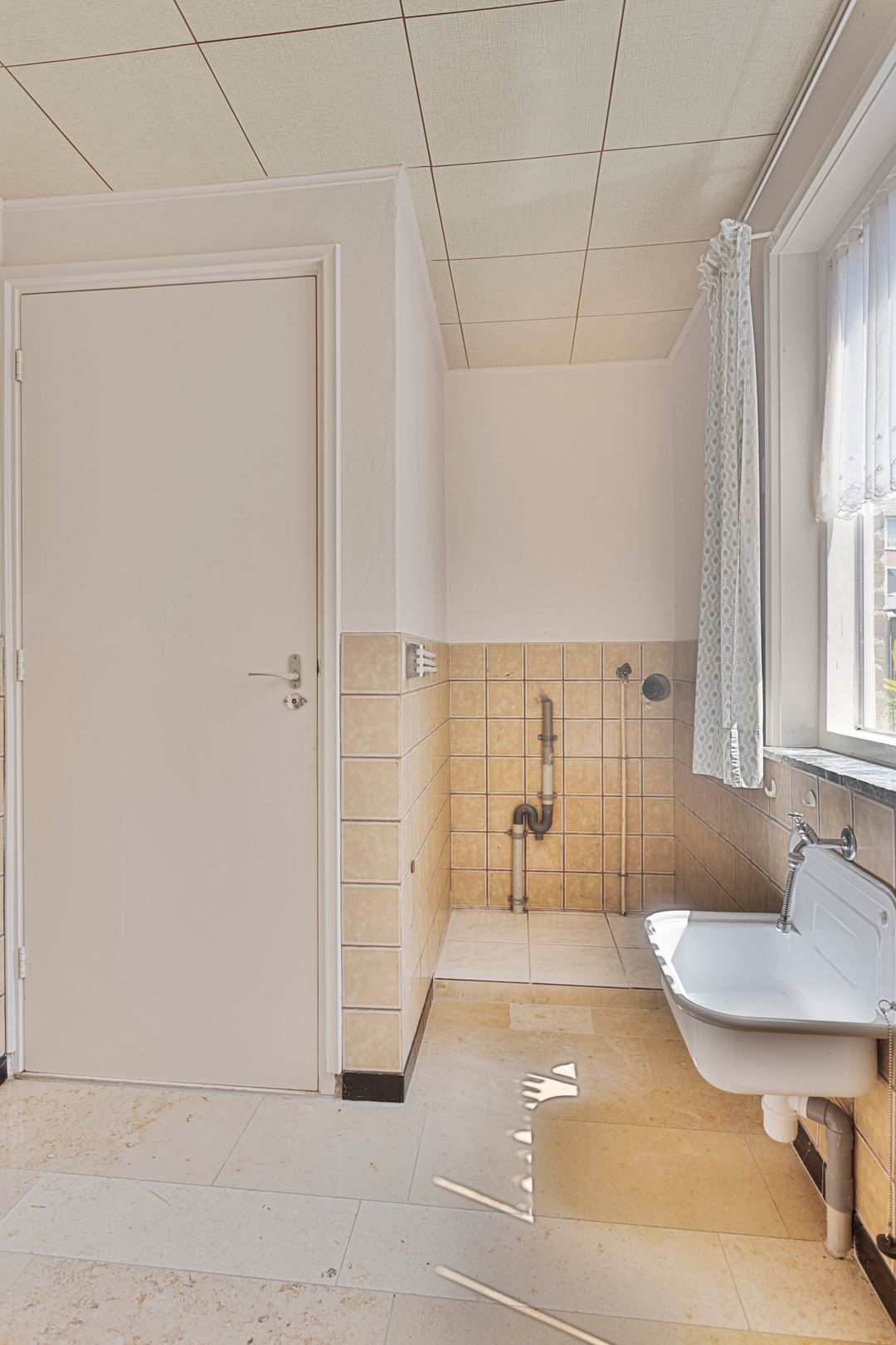 Photo 13 of Minderbroedersstraat 6