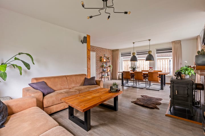 Foto 7 van Weverslaan 42