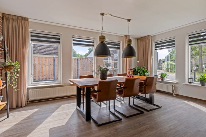 Foto 9 van Weverslaan 42