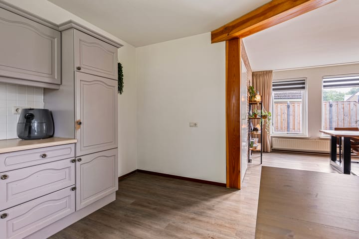 Foto 12 van Weverslaan 42