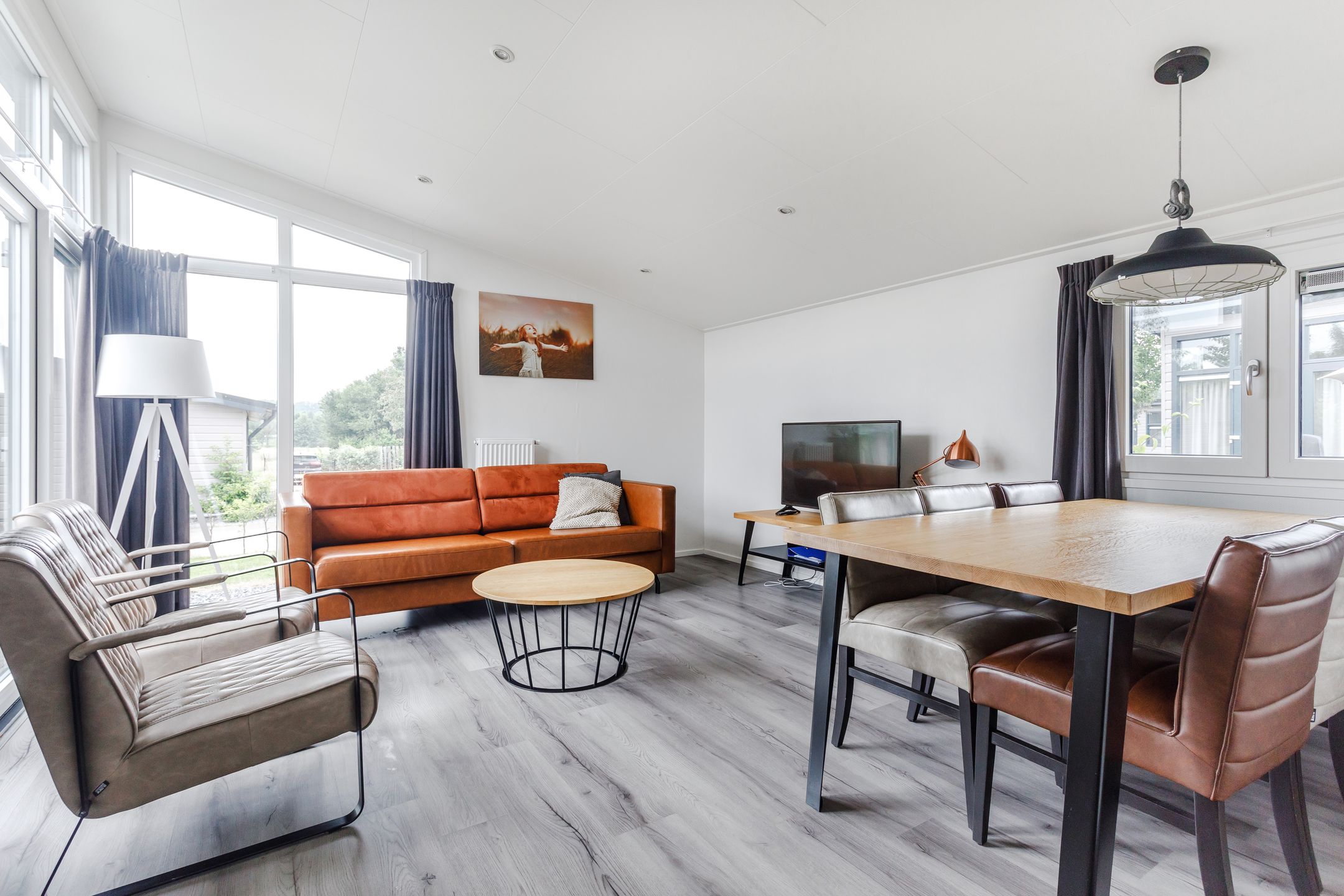 Foto 12 van Valkenburgerweg 128-532