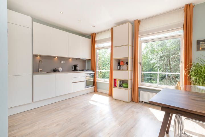 Foto 8 van Linnaeusstraat 63-2