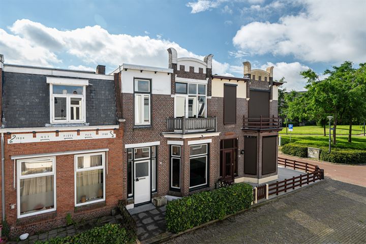 Bekijk foto 1 van 1e Vegelindwarsstraat 32