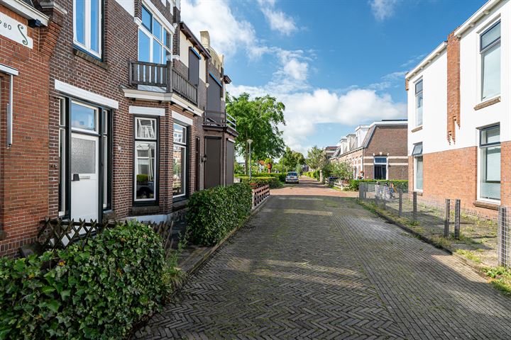 Bekijk foto 40 van 1e Vegelindwarsstraat 32