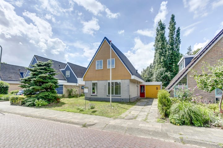 Foto 2 van Wjukslach 9