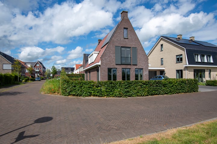 Bekijk foto 32 van Beekhoek 8