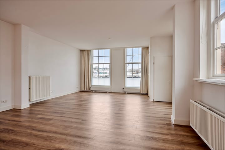 Foto 12 van Buiten Walevest 15-A