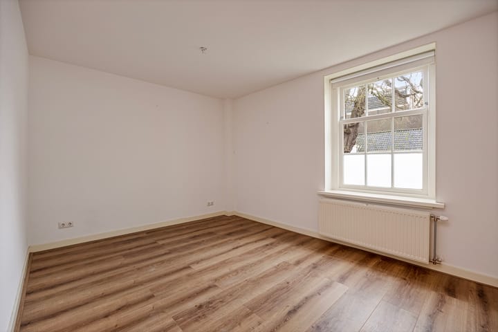 Foto 21 van Buiten Walevest 15-A