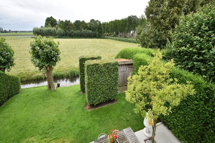 View photo 48 of Middenweg 71-B