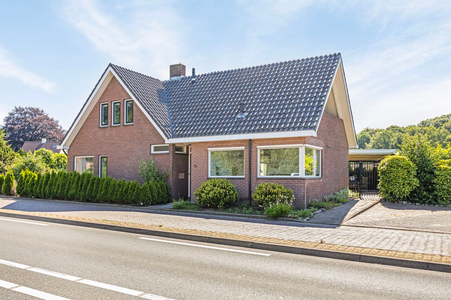 Foto 1 van Denekamperstraat 74