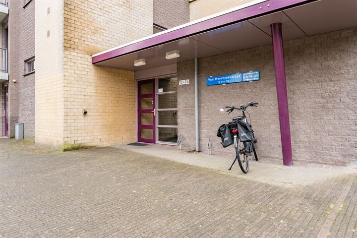 Bekijk foto 14 van Van Meerbeekstraat 78