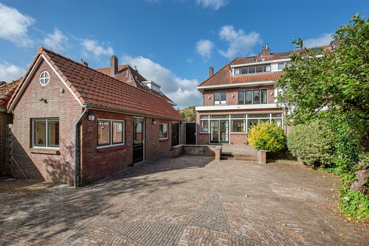 Bekijk foto 50 van Van Zuylen van Nijeveltstraat 72