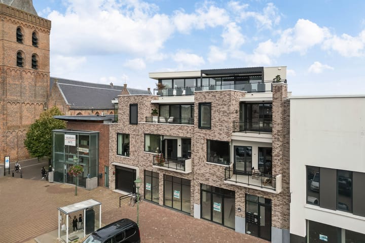 Foto 7 van Torenplein 5-C