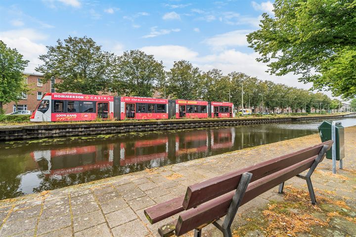 Bekijk foto 34 van Loosduinseweg 1111