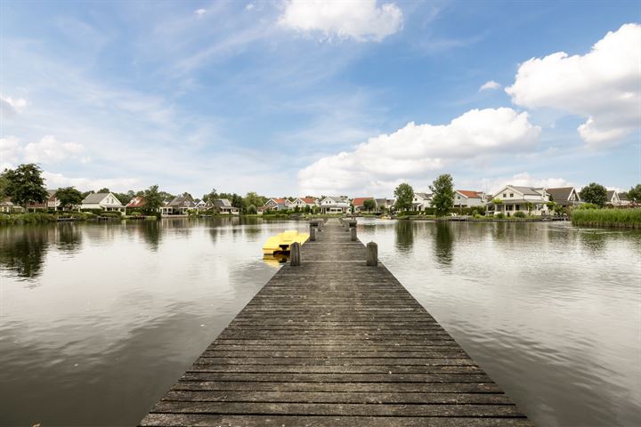 Bekijk foto 43 van Wevelsweg 335