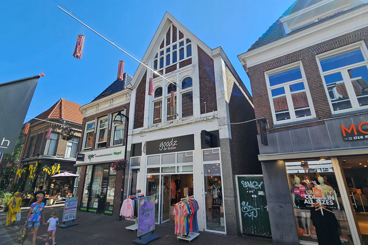 Bekijk foto 1 van Hoofdstraat 77