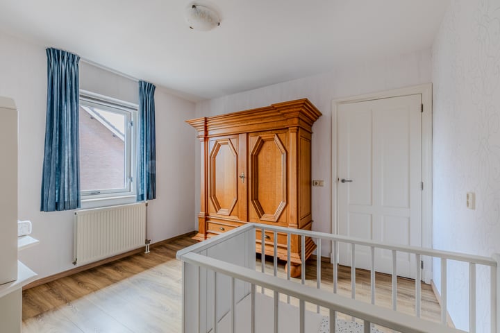 Photo 40 of Tulpstraat 23