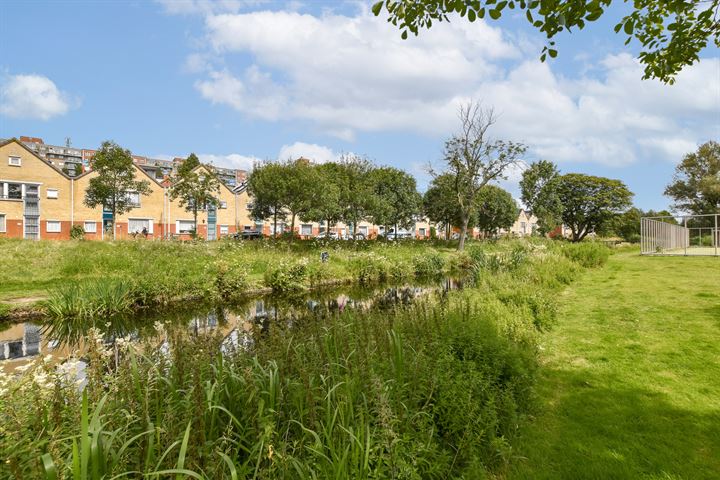 Bekijk foto 20 van Laakkade 350