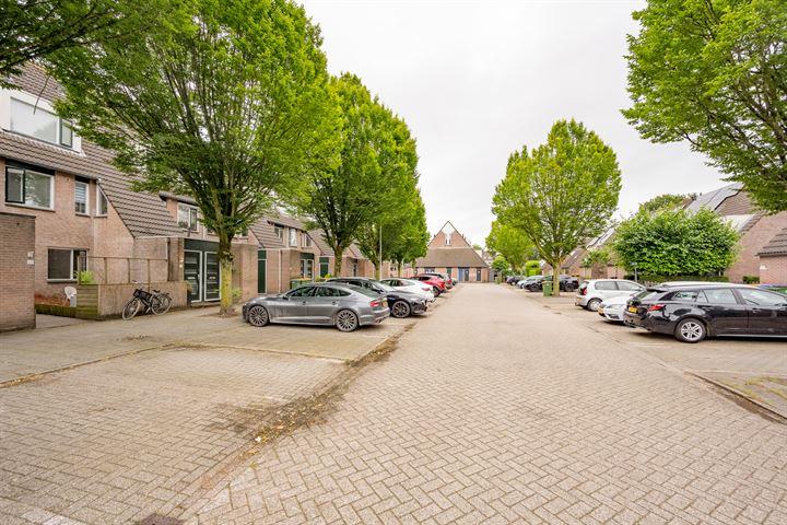 View photo 6 of Maria van Osstraat 30