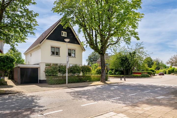 Bekijk foto 35 van Oude Roermondseweg 1