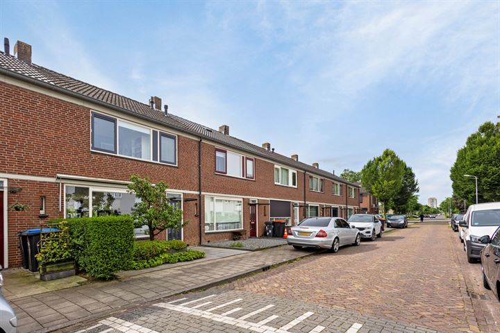 View photo 28 of Rudolf Van Baarlestraat 18