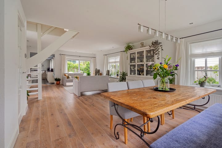 Photo 6 of Weiver 10