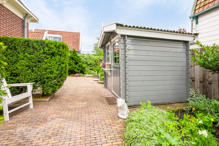 Photo 34 of Weiver 10