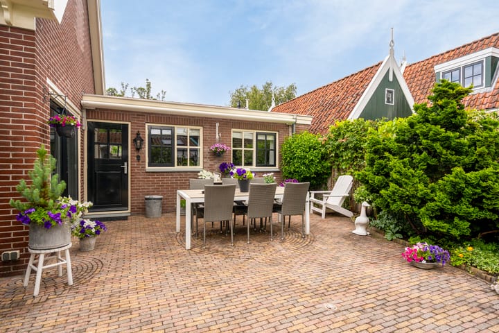 Photo 32 of Weiver 10