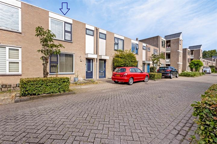 View photo 1 of Pastoor van der Zijlestraat 25