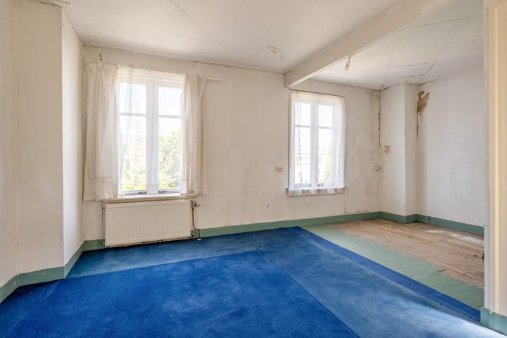 Photo 62 of Leeghwaterstraat 15