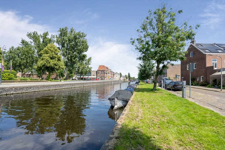 Photo 70 of Leeghwaterstraat 15