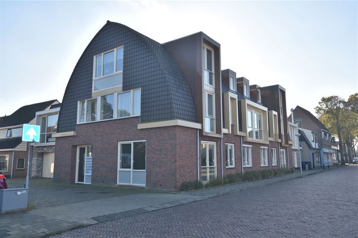 View photo 2 of Herenweg 66-B