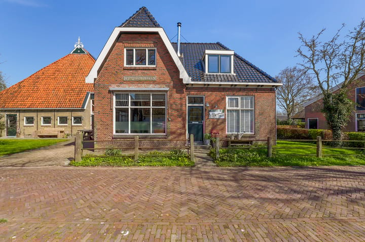 Photo 2 of Bûtenbuorren 10