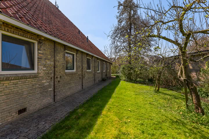 Photo 18 of Bûtenbuorren 10