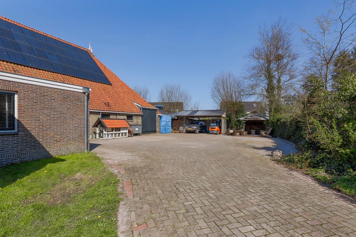 Photo 23 of Bûtenbuorren 10