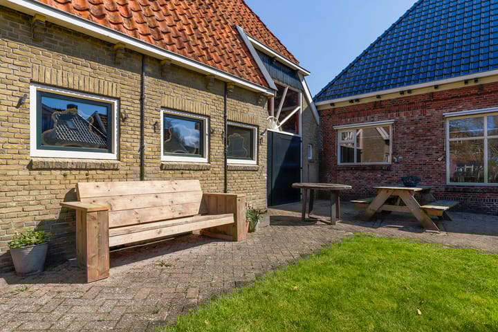 Photo 24 of Bûtenbuorren 10