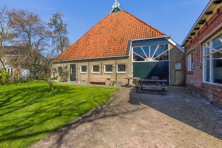 Photo 64 of Bûtenbuorren 10